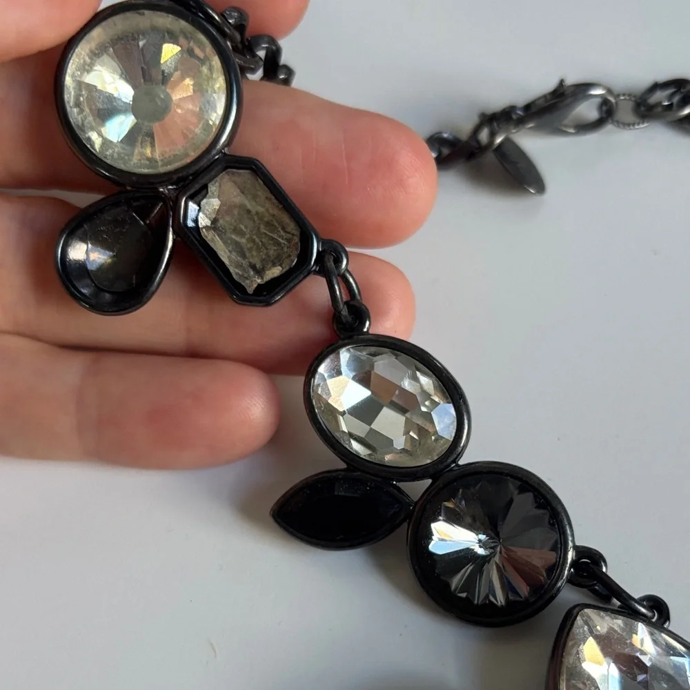 White House Black Market Elegant Black and Silver Necklace Set - Picture 5 of 5